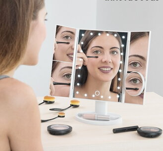 Kosmetické zrcadlo  make-up 4 V 1